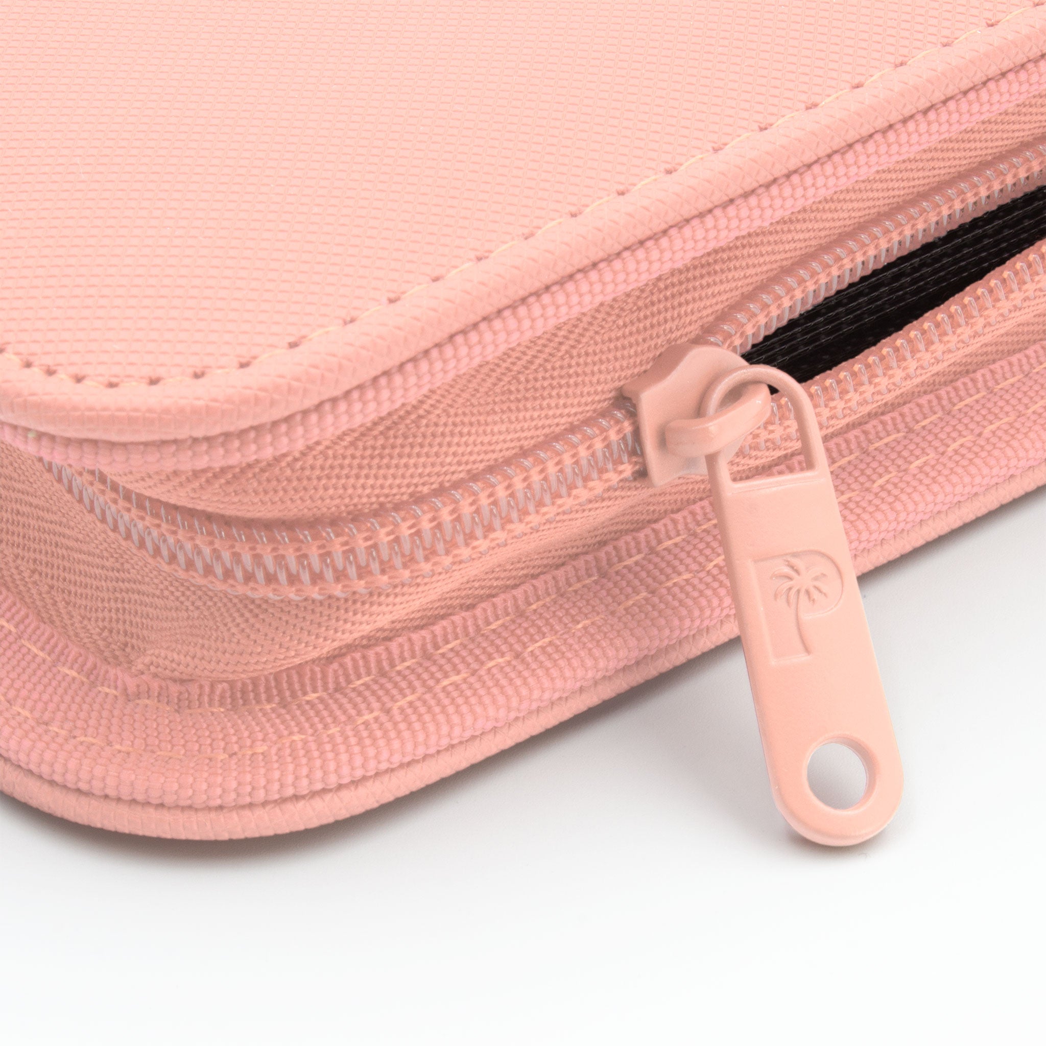 Collector's Series 4 Pocket Zip Trading Card Binder - PINK Collector's Series 4 Pocket Zip Trading Card Binder - PINK
